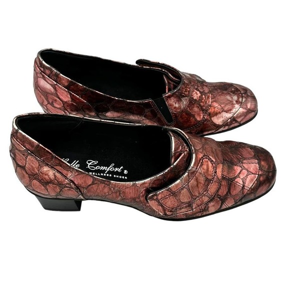 HELLE COMFORT RED SNAKE PRINT BLOCK HEEL LOAFERS SIZE 6.5-7 - Picture 3 of 7